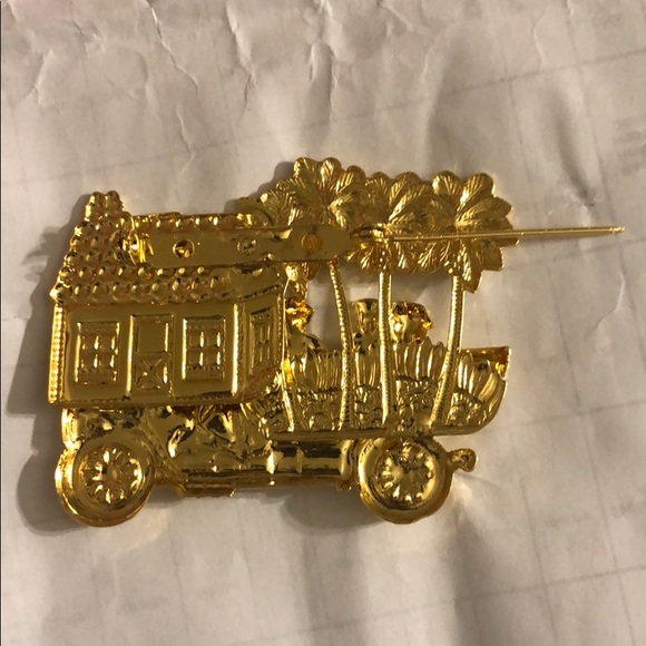 Vtg Antique car pin Automobile Gold tone pin - Picture 8 of 12